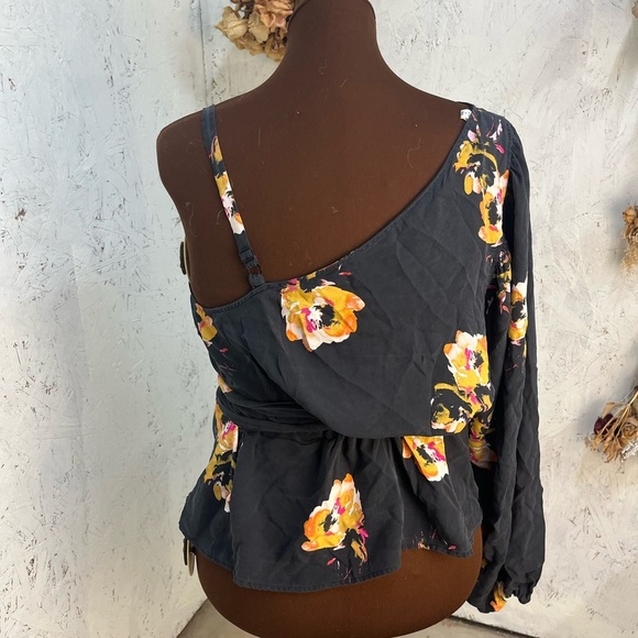 ALC 100% Silk Floral One Shoulder Floral Blouse Size 12 - Picture 8 of 10